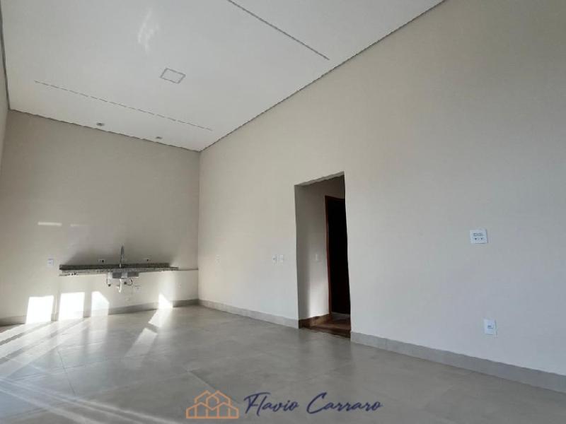 CASA EM BAIRRO