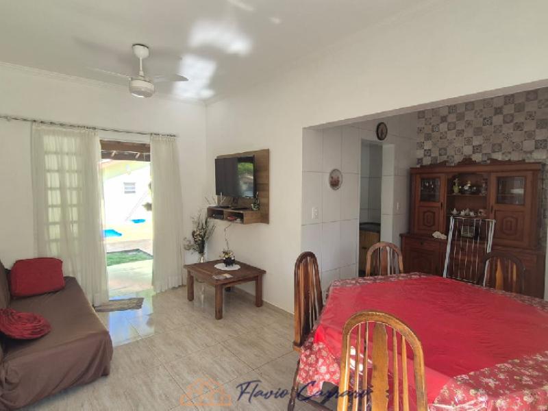 CHÁCARA EM SERRA NEGRA