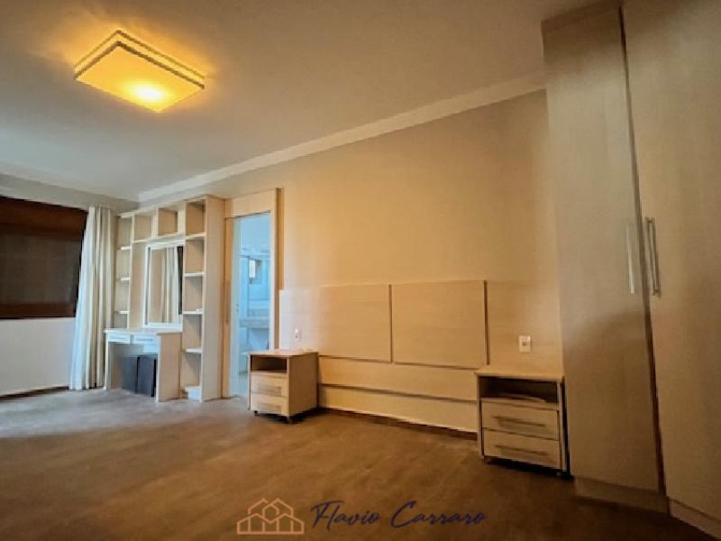 CASA PRÓXIMO AO CENTRO