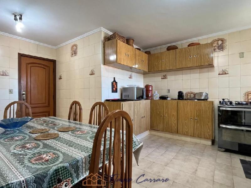 APARTAMENTO PRÓXIMO AO CENTRO