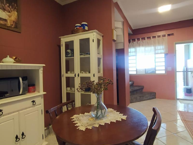 CASA CONDOMINIO FECHACO