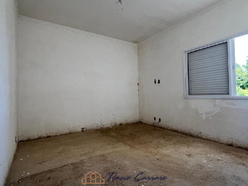 CASA PRÓXIMO AO CENTRO