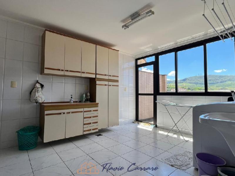 APARTAMENTO CENTRO