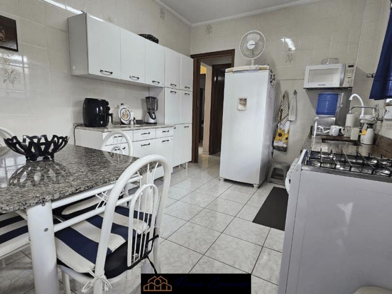 APARTAMENTO PRÓXIMO AO CENTRO