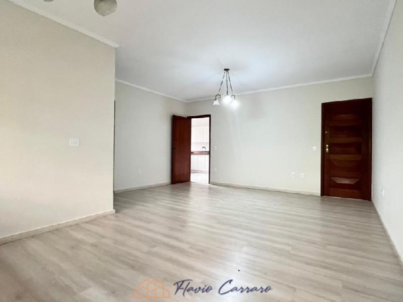 APARTAMENTO PRÓXIMO AO CENTRO
