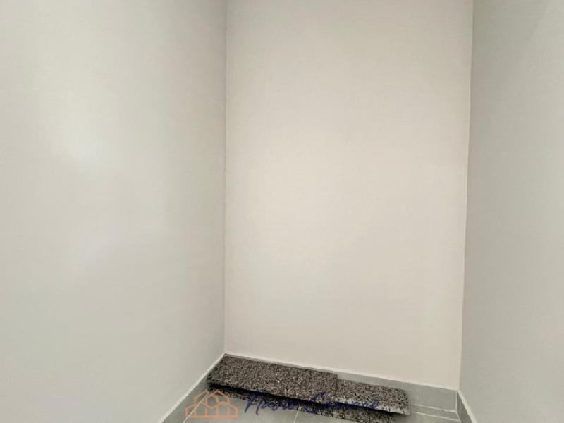 CASA PRÓXIMO AO CENTRO