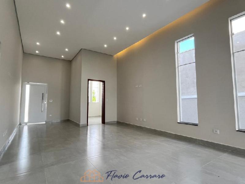 CASA PRÓXIMO AO CENTRO