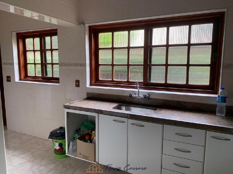 CASA PRÓXIMO AO CENTRO