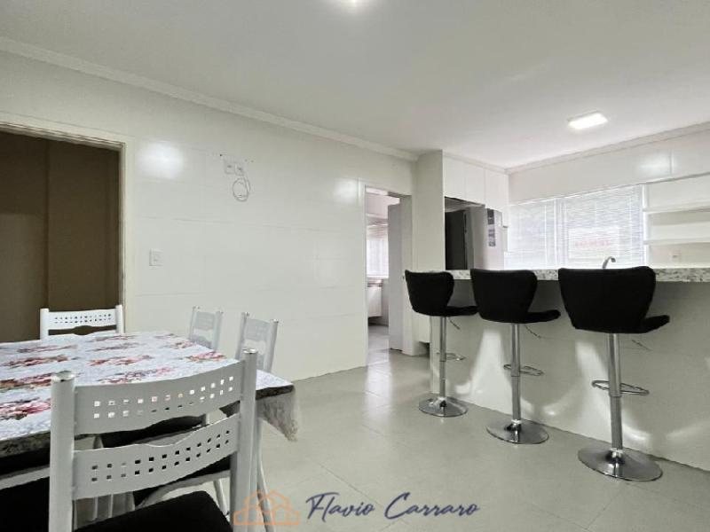 APARTAMENTO PRÓXIMO AO CENTRO