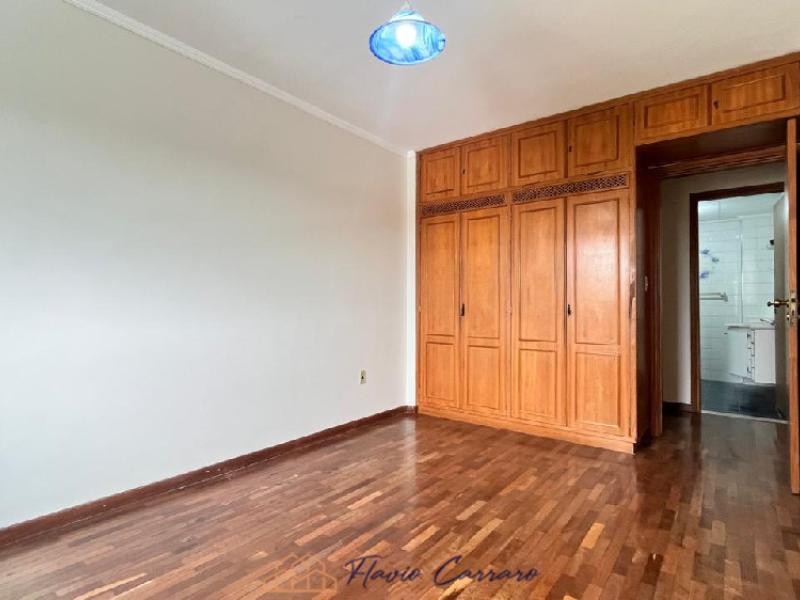 APARTAMENTO PRÓXIMO AO CENTRO
