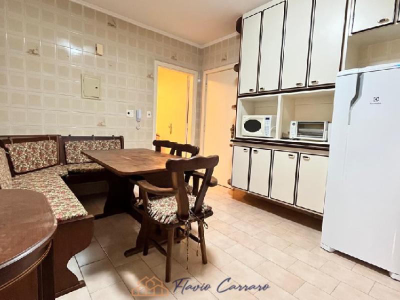 APARTAMENTO PRÓXIMO AO CENTRO