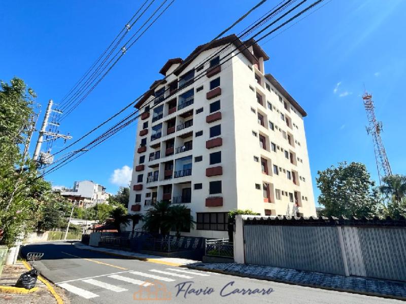 APARTAMENTO PRÓXIMO AO CENTRO