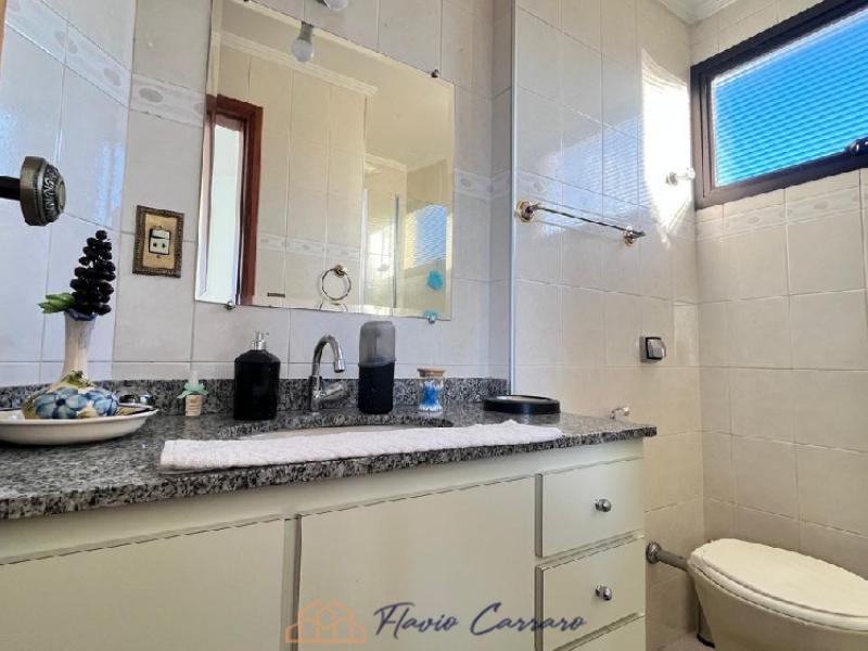 APARTAMENTO PRÓXIMO AO CENTRO