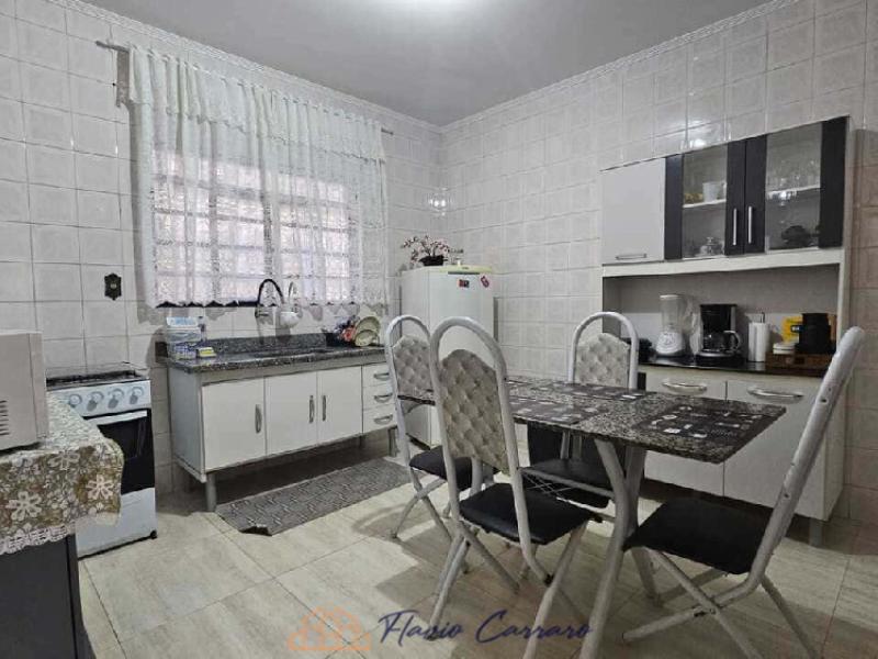 APARTAMENTO PRÓXIMO AO CENTRO
